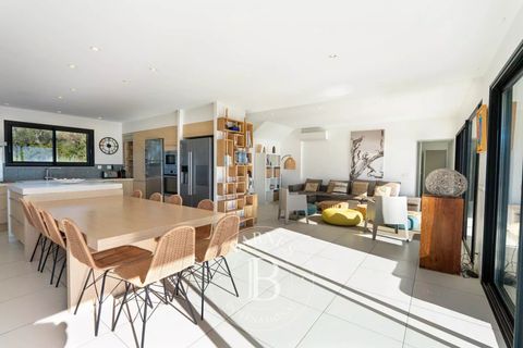 Villa i Conca, Corse-du-Sud, Conca - € 1 790 000 | Ref: RV2047 - foto 6