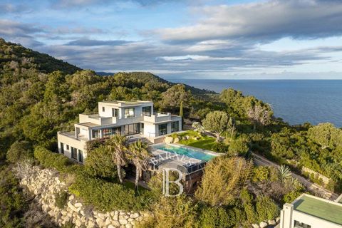 Villa i Conca, Corse-du-Sud, Conca - € 1 790 000 | Ref: RV2047 - foto 23