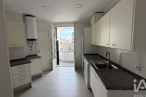 Apartament a Lisbon, Lisbon, Lisbon - € 1.800/mes | Ref: 159560 - foto 9
