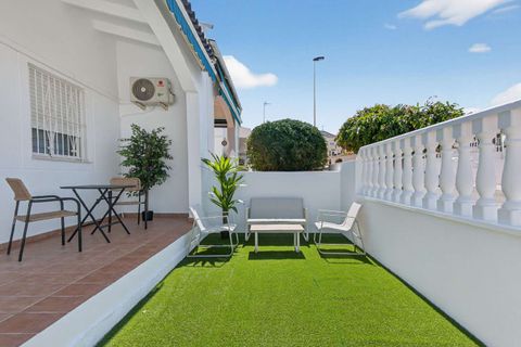 Bungalou a Torrevieja, Alicante, Torrevieja - € 249.900 | Ref: B-3483 - foto 2