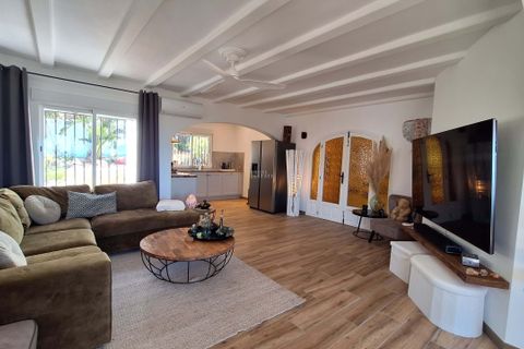 Villa i Benidoleig, Alicante, Benidoleig - € 450.000 | Ref: 1RE1229 - foto 10