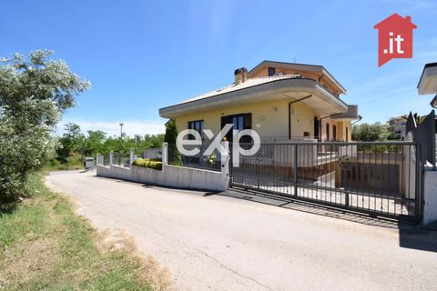 Villa a Vasto, Chieti, Vasto - € 595.000 | Ref: CL25016 - foto 6