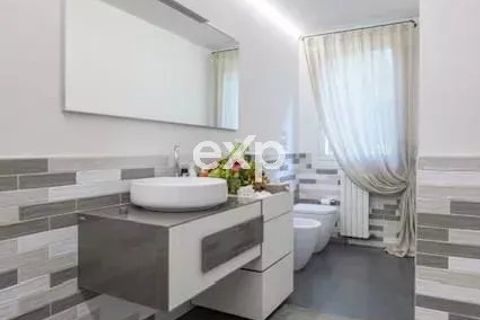 Villa a Jesolo, Venice, Jesolo - € 2.000.000 | Ref: Pirami - foto 8
