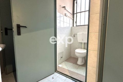 Erhvervsejendom i Prato, Prato, Prato - € 230.000 | Ref: exp-011902 - foto 10
