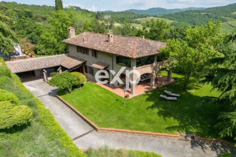 Villa a Arezzo, Arezzo, Arezzo - € 1.400.000 | Ref: exp-011976 - foto 2