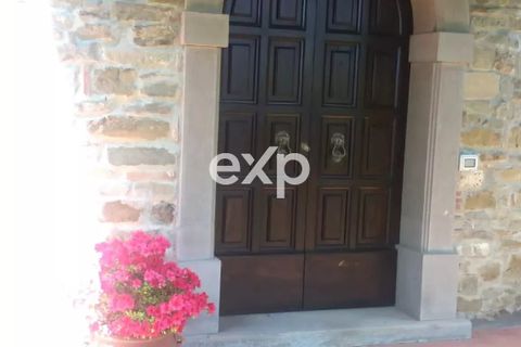 Villa a Arezzo, Arezzo, Arezzo - € 1.400.000 | Ref: exp-011976 - foto 14