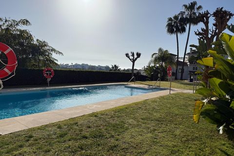 Rækkehus i Estepona, Malaga, Estepona - € 750.000 | Ref: DLR17026/14009 - foto 28