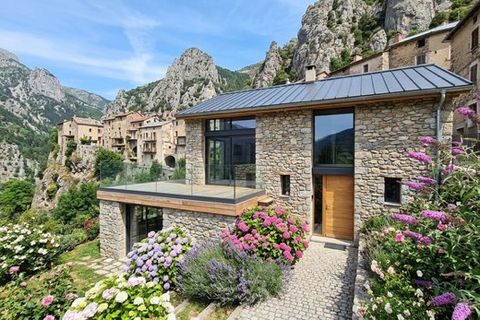 Landsbyhus i Roubion, Alpes-Maritimes, Roubion - € 105.000 | Ref: 3011443596 - foto 1