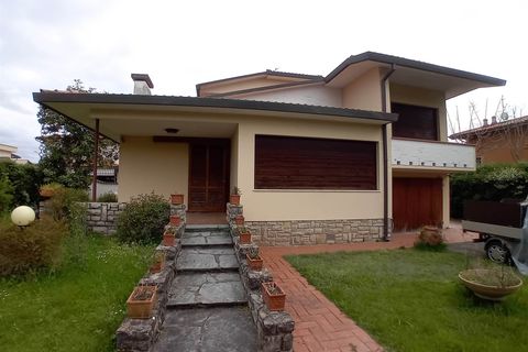 Villa i Pietrasanta, Lucca, Pietrasanta - € 1.200.000 | Ref: a10803rv2462371 - foto 2
