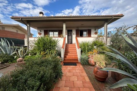 Villa i Grosseto, Grosseto, Grosseto - € 549.000 | Ref: a6455rv2556210a - foto 1