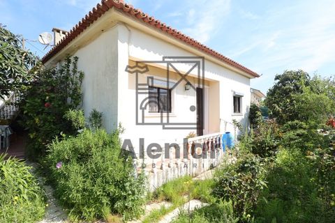 Villa i Alenquer, Lisbon, Alenquer - € 350.000 | Ref: CAS_176 - foto 1