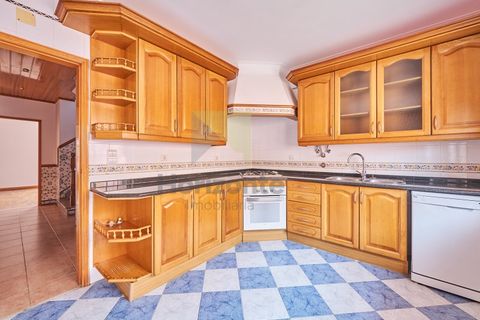 Villa a Montijo, Setubal, Montijo - € 450.000 | Ref: CAS_1317 - foto 10