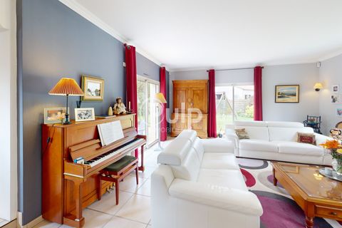 Villa i Reze, Loire-Atlantique, Reze - € 549.900 | Ref: nanf22 - foto 2