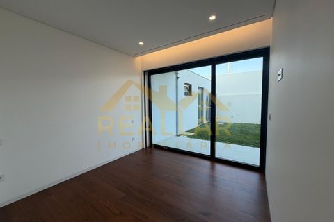 Villa a Esposende, Braga, Esposende - € 1.250.000 | Ref: RL-125-578 - foto 9