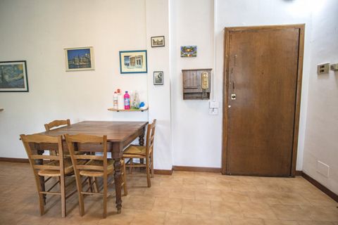 Lejlighed i Prato, Prato, Prato - € 127.000 | Ref: RB127 - foto 12