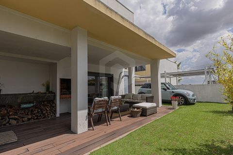 Villa i Barreiro, Setubal, Barreiro - € 575.000 | Ref: PH3576 - foto 1
