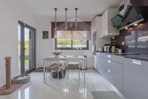 Villa i Barreiro, Setubal, Barreiro - € 575.000 | Ref: PH3576 - foto 16