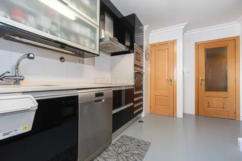 Lejlighed i Amadora, Lisbon, Amadora - € 597.700 | Ref: C0483-01787 - foto 9