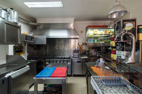 Erhvervsejendom i Cacem, Lisbon, Cacem - € 129.500 | Ref: C0483-01789 - foto 3