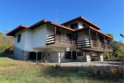 Villa en Arizzano, Verbano Cusio Ossola, Arizzano - € 650.000 | Ref: V000944 - photo 3