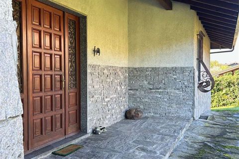 Villa en Arizzano, Verbano Cusio Ossola, Arizzano - € 650.000 | Ref: V000944 - photo 11