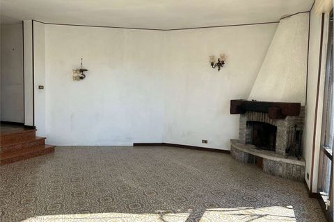 Villa en Arizzano, Verbano Cusio Ossola, Arizzano - € 650.000 | Ref: V000944 - photo 25