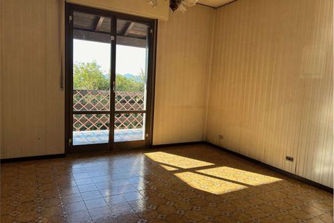Villa en Arizzano, Verbano Cusio Ossola, Arizzano - € 650.000 | Ref: V000944 - photo 30
