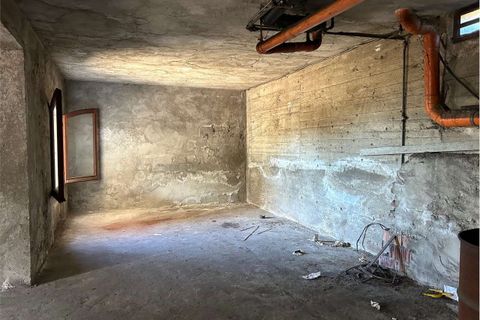 Villa en Arizzano, Verbano Cusio Ossola, Arizzano - € 650.000 | Ref: V000944 - photo 40