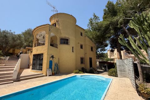 Villa a Orihuela, Alicante, Orihuela - € 450.000 | Ref: MLSC5934062 - foto 2