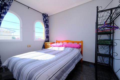 Villa i Playa Flamenca, Alicante, Playa Flamenca - € 359.995 | Ref: HE28231 - foto 11