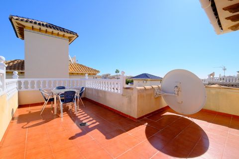 Villa i Playa Flamenca, Alicante, Playa Flamenca - € 359.995 | Ref: HE28231 - foto 13