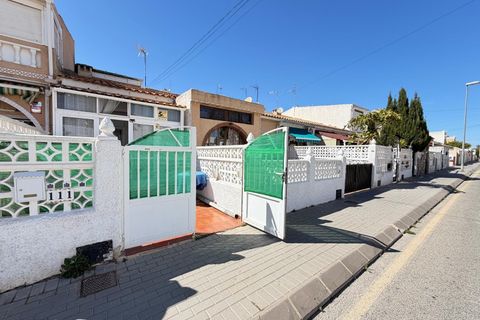 Casa adossada a Torrevieja, Alicante, Torrevieja - € 133.000 | Ref: A11314/6084 - foto 48