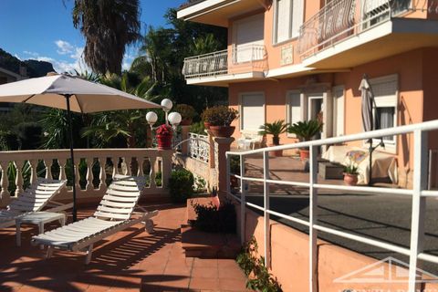 Villa i Bordighera, Imperia, Bordighera - € 2.700.000 | Ref: AG-DOM 5242 - foto 3