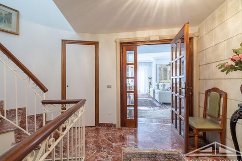Villa i Bordighera, Imperia, Bordighera - € 2.700.000 | Ref: AG-DOM 5242 - foto 5