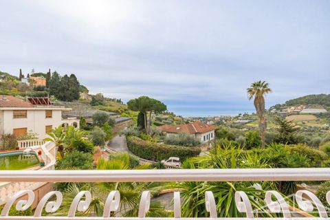 Villa i Bordighera, Imperia, Bordighera - € 2.700.000 | Ref: AG-DOM 5242 - foto 25