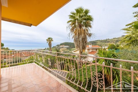 Villa i Bordighera, Imperia, Bordighera - € 2.700.000 | Ref: AG-DOM 5242 - foto 26
