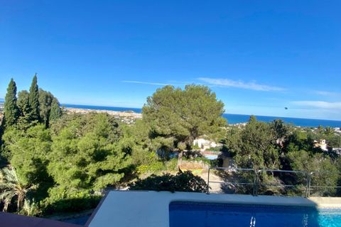 Villa a Denia, Alicante, Denia - € 460.000 | Ref: FRE-7557500 - foto 9
