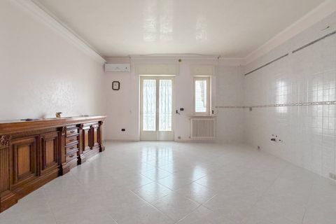Lejlighed i Manfredonia, Foggia, Manfredonia - € 255.000 | Ref: VIA DEGLI ANGIOINI 16 - foto 11