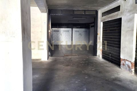 Garage i Catania, Catania, Catania - € 75.000 | Ref: 04-001 - foto 1