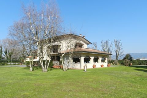 Villa i Lucca, Lucca, Lucca - € 850.000 | Ref: IA04203 - foto 19