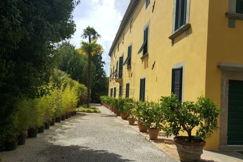Villa i Lucca, Lucca, Lucca - € 2.600.000 | Ref: IA04204 - foto 1