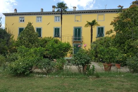 Villa i Lucca, Lucca, Lucca - € 2.600.000 | Ref: IA04204 - foto 2