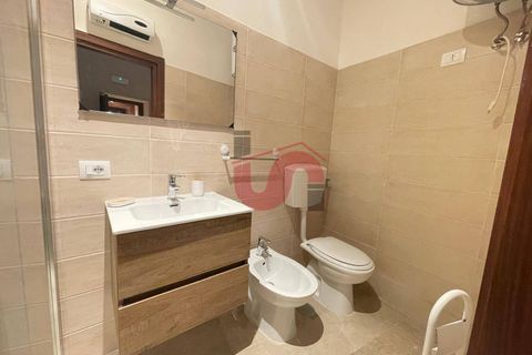 L'establiment comercial a Benevento, Benevento, Benevento - € 2.500/mes | Ref: AA39832 - foto 18