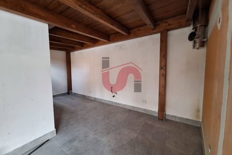 L'establiment comercial a Benevento, Benevento, Benevento - € 2.100/mes | Ref: AA39430 - foto 3