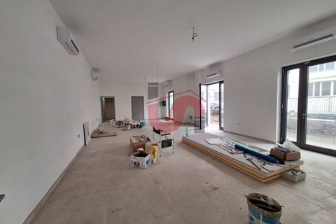 L'establiment comercial a Benevento, Benevento, Benevento - € 2.100/mes | Ref: AA39430 - foto 7