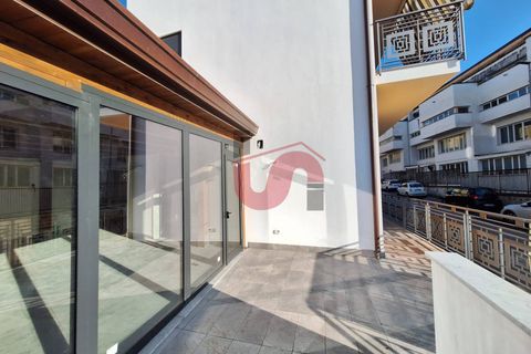 L'establiment comercial a Benevento, Benevento, Benevento - € 2.100/mes | Ref: AA39430 - foto 8