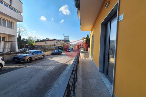 L'establiment comercial a Benevento, Benevento, Benevento - € 2.100/mes | Ref: AA39430 - foto 13