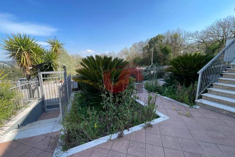 Villa i Benevento, Benevento, Benevento - € 295.000 | Ref: AA39679 - foto 11