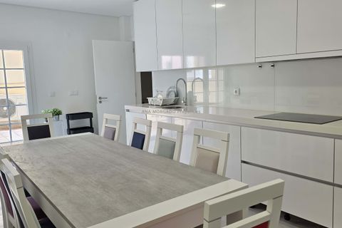 Apartament a Amadora, Lisbon, Amadora - € 2.100/mes | Ref: APA-AMD-01 - foto 12