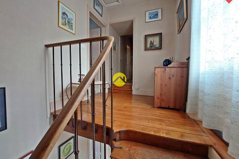 Villa a Tonnerre, Yonne, Tonnerre - € 285.000 | Ref: 118MS111375 - foto 11